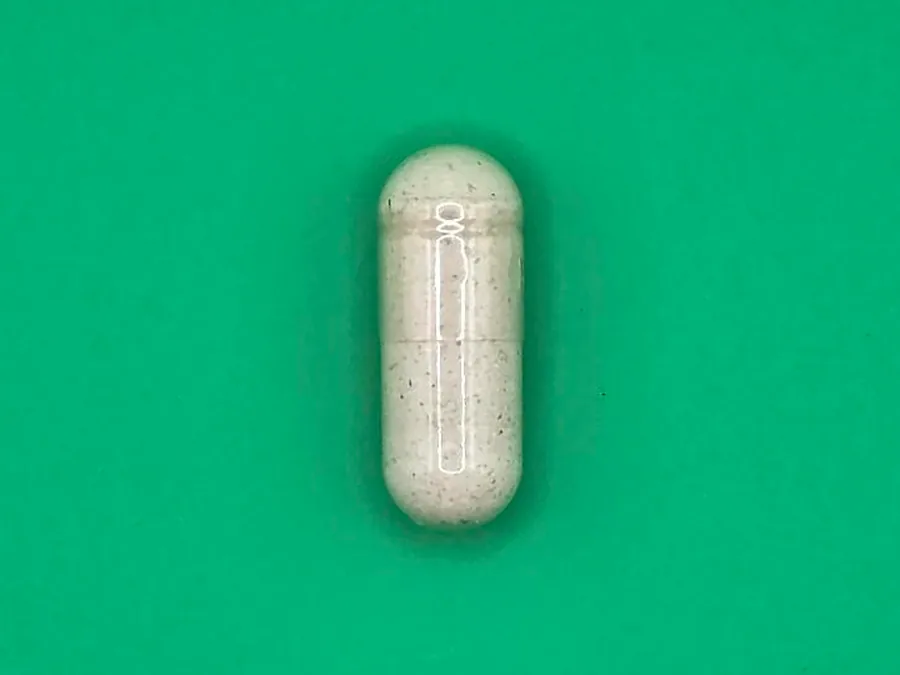 A single 600 mg microdose capsule